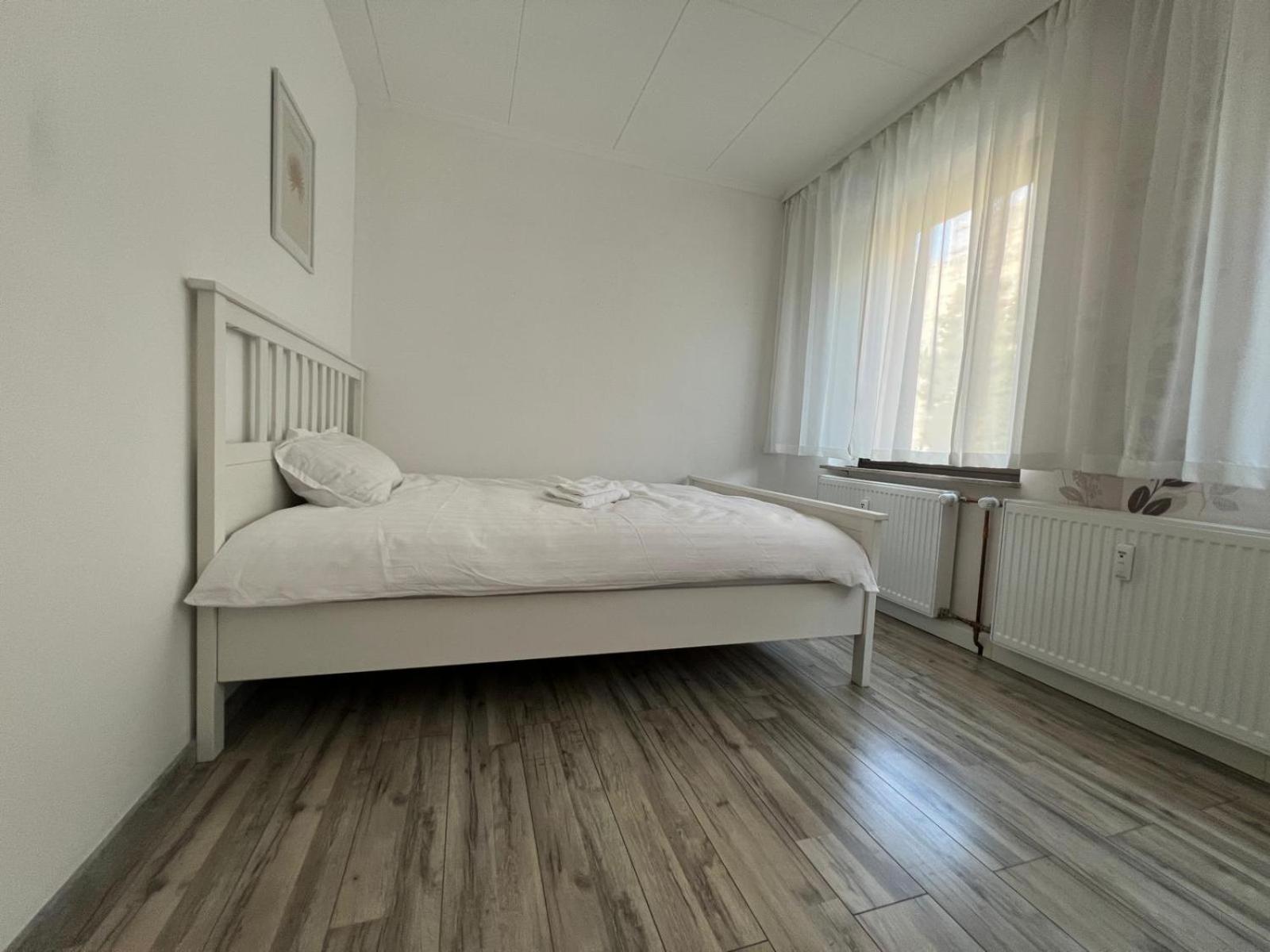 Bequemes Zimmer In Moderner Unterkunft My Pension Duisburgo Exterior foto