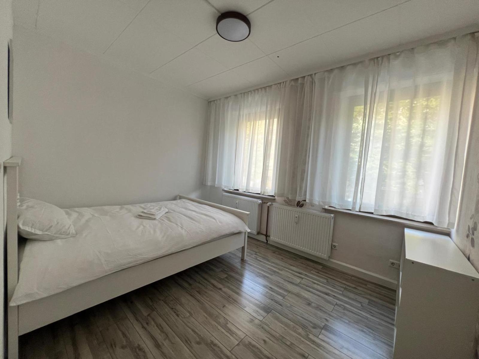 Bequemes Zimmer In Moderner Unterkunft My Pension Duisburgo Exterior foto